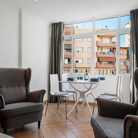 Sunny Apartment In The Center, 5 Min. From The Beach Fuengirola Exterior photo